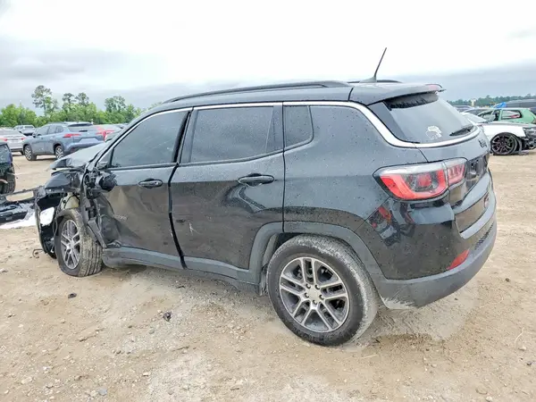 3C4NJCBB2JT486852 2018 JEEP COMPASS - Image 2