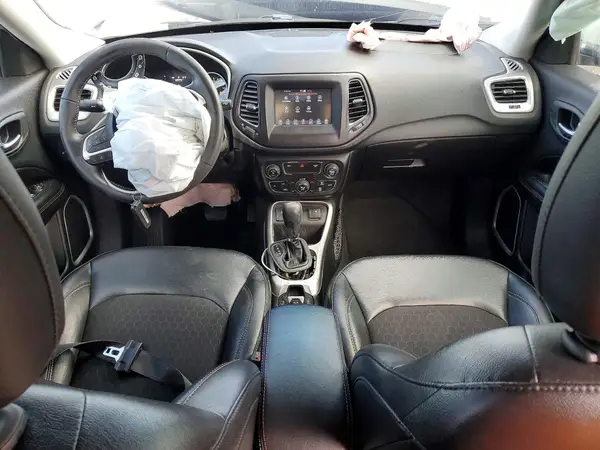 3C4NJCBB2KT637366 2019 JEEP COMPASS - Image 8