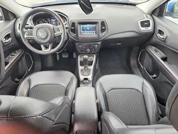 3C4NJCBB2KT649615 2019 JEEP COMPASS - Image 8