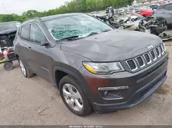 3C4NJCBB2KT677222 2019 JEEP COMPASS