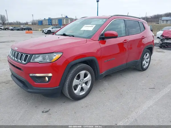 3C4NJCBB2KT677477 2019 JEEP COMPASS - Image 2