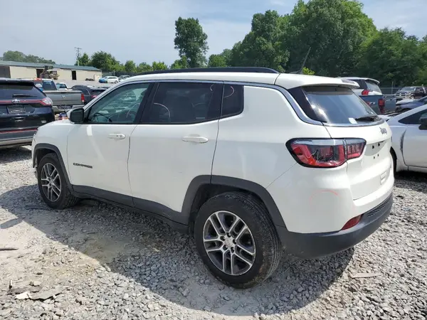 3C4NJCBB2KT685935 2019 JEEP COMPASS - Image 2