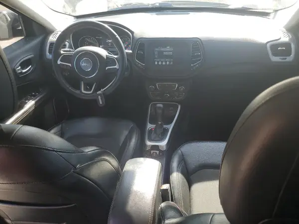 3C4NJCBB2KT699267 2019 JEEP COMPASS - Image 8