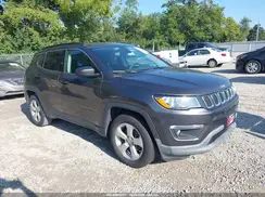 3C4NJCBB2KT699771 2019 JEEP COMPASS