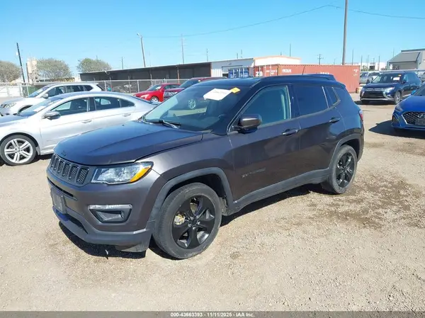 3C4NJCBB2KT715726 2019 JEEP COMPASS - Image 2