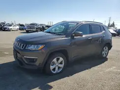 3C4NJCBB2KT750038 2019 JEEP COMPASS