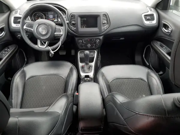 3C4NJCBB2KT762948 2019 JEEP COMPASS - Image 8