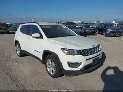 3C4NJCBB2KT802879 2019 JEEP COMPASS