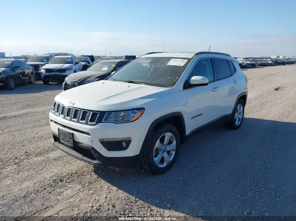 3C4NJCBB2KT802879 2019 JEEP COMPASS - Image 2