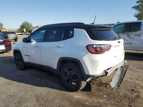3C4NJCBB2KT809184 2019 JEEP COMPASS - Image 2