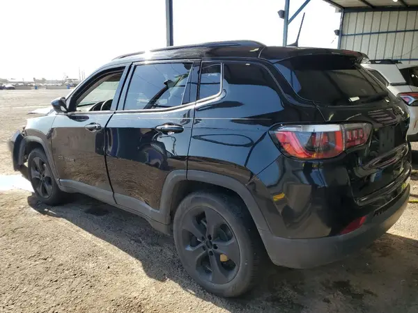 3C4NJCBB2KT809329 2019 JEEP COMPASS - Image 2