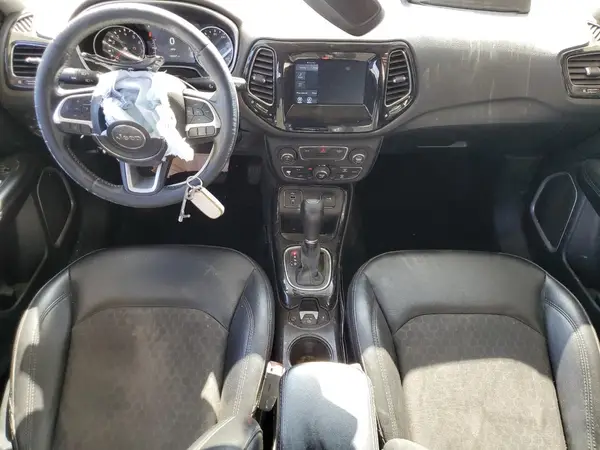 3C4NJCBB2KT809329 2019 JEEP COMPASS - Image 8