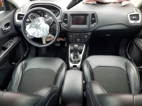3C4NJCBB2KT833050 2019 JEEP COMPASS - Image 8