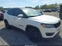 3C4NJCBB2KT844226 2019 JEEP COMPASS
