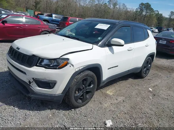3C4NJCBB2KT844226 2019 JEEP COMPASS - Image 2