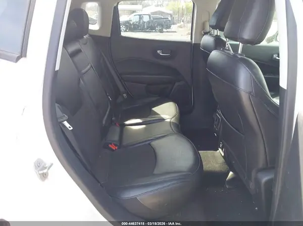 3C4NJCBB2KT844226 2019 JEEP COMPASS - Image 8