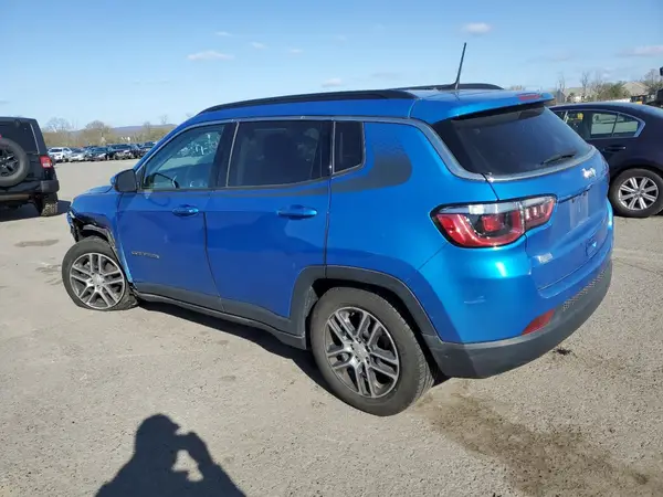 3C4NJCBB2KT844341 2019 JEEP COMPASS - Image 2