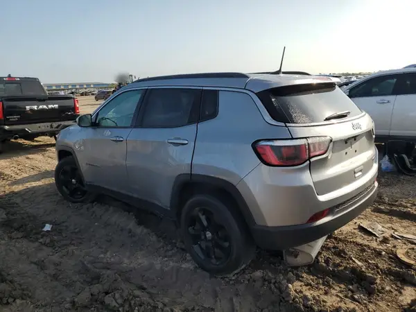 3C4NJCBB2KT855811 2019 JEEP COMPASS - Image 2