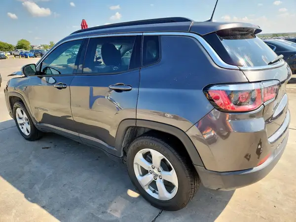 3C4NJCBB2KT855887 2019 JEEP COMPASS - Image 2