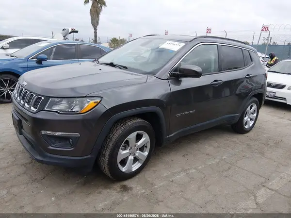 3C4NJCBB2LT108405 2020 JEEP COMPASS - Image 2