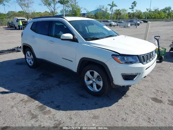 3C4NJCBB2LT121185 2020 JEEP COMPASS - Image 1