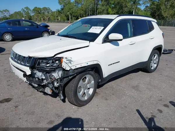 3C4NJCBB2LT121185 2020 JEEP COMPASS - Image 2