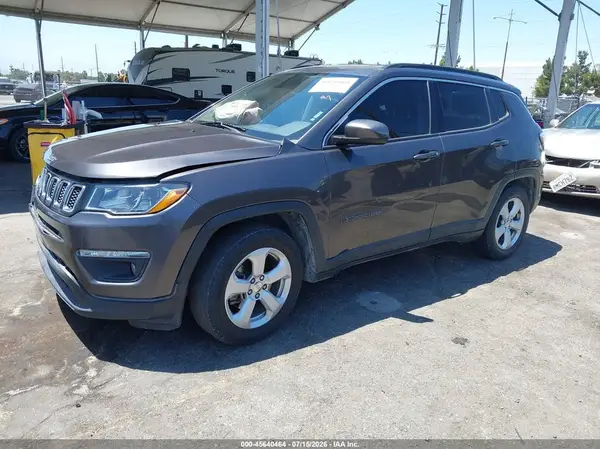 3C4NJCBB2LT133711 2020 JEEP COMPASS - Image 2