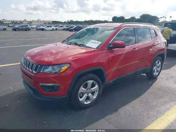 3C4NJCBB2LT154879 2020 JEEP COMPASS - Image 2