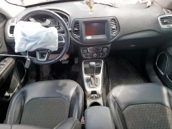 3C4NJCBB2LT205801 2020 JEEP COMPASS - Image 8
