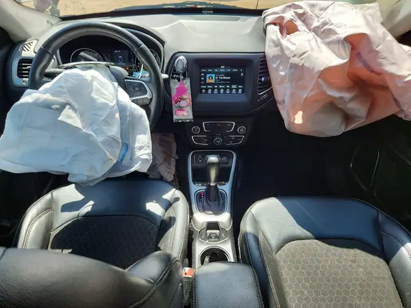 3C4NJCBB2LT229855 2020 JEEP COMPASS - Image 8