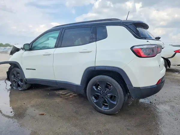3C4NJCBB2MT508076 2021 JEEP COMPASS - Image 2