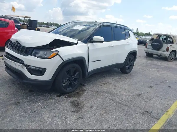 3C4NJCBB2MT567578 2021 JEEP COMPASS - Image 2