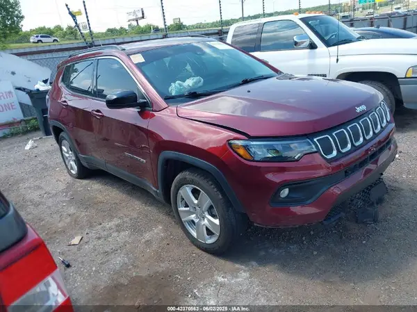 3C4NJCBB2NT112926 2022 JEEP COMPASS - Image 1