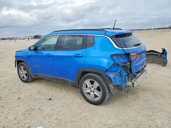 3C4NJCBB2NT187416 2022 JEEP COMPASS - Image 2