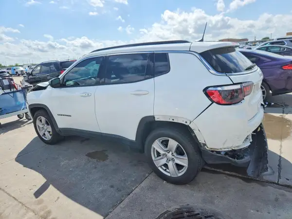 3C4NJCBB2NT210628 2022 JEEP COMPASS - Image 2