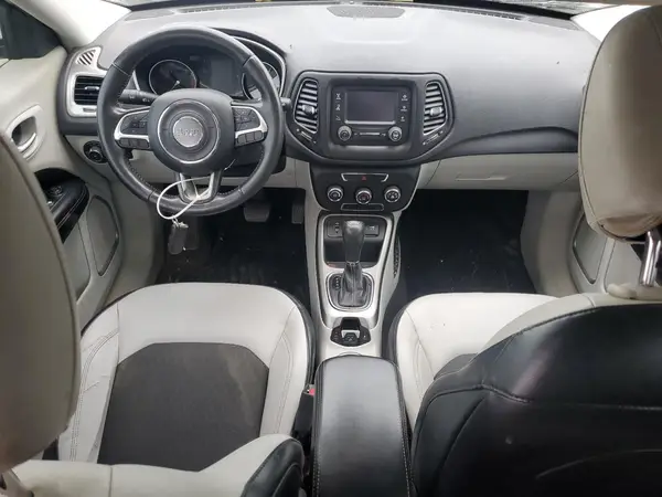 3C4NJCBB3HT624991 2017 JEEP COMPASS - Image 8
