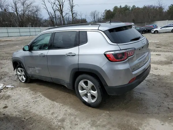 3C4NJCBB3HT632878 2017 JEEP COMPASS - Image 2