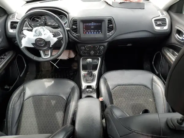 3C4NJCBB3HT632878 2017 JEEP COMPASS - Image 8