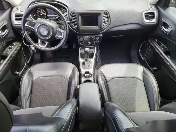 3C4NJCBB3HT642875 2017 JEEP COMPASS - Image 8