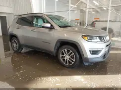3C4NJCBB3JT125081 2018 JEEP COMPASS