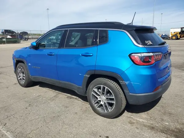 3C4NJCBB3JT125288 2018 JEEP COMPASS - Image 2