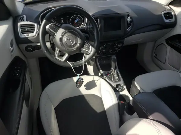 3C4NJCBB3JT125288 2018 JEEP COMPASS - Image 8