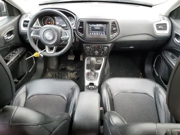 3C4NJCBB3JT137618 2018 JEEP COMPASS - Image 8