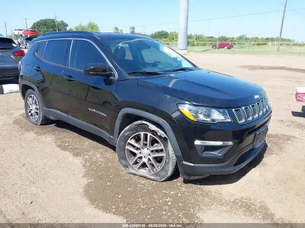 3C4NJCBB3JT140535 2018 JEEP COMPASS - Image 1