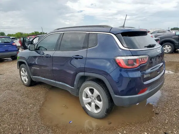 3C4NJCBB3JT194174 2018 JEEP COMPASS - Image 2