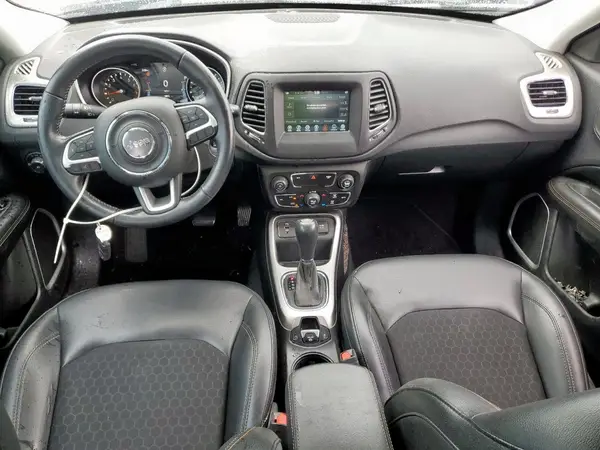 3C4NJCBB3JT194174 2018 JEEP COMPASS - Image 8