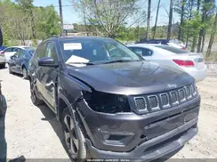 3C4NJCBB3JT194188 2018 JEEP COMPASS