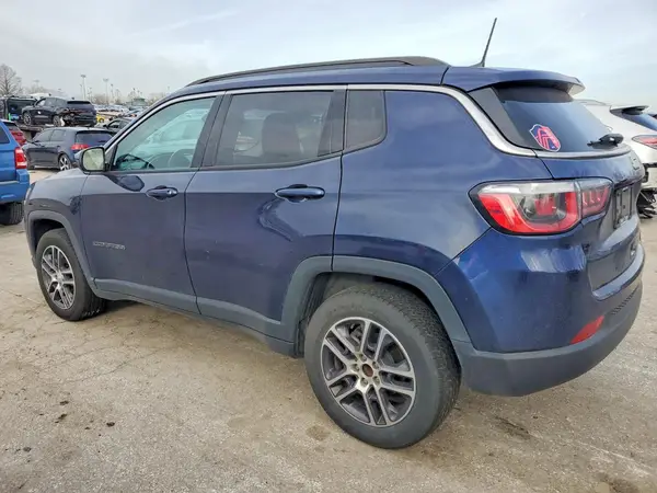 3C4NJCBB3JT240991 2018 JEEP COMPASS - Image 2