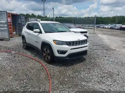 3C4NJCBB3JT256978 2018 JEEP COMPASS