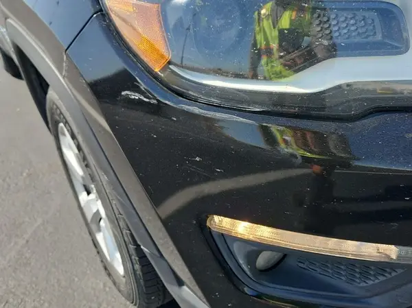 3C4NJCBB3JT267351 2018 JEEP COMPASS - Image 2